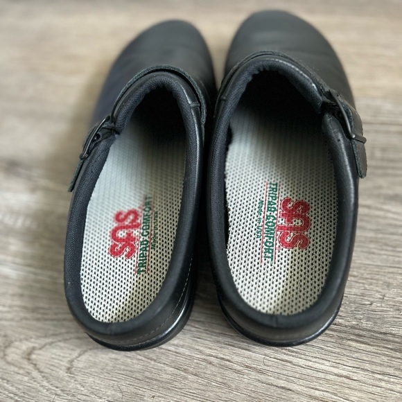 SAS Clog slip on Classic Black Leather Loafers - Picture 8 of 10